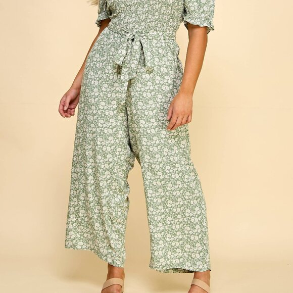 NWT AS U WISH Plus Size Jumpsuit Sage with Cream Flowers Belted Plus Size 2X - Picture 3 of 3